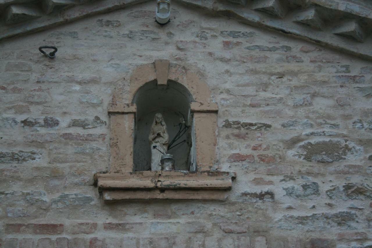 Locanda San Francesco Montecarotto Exteriér fotografie